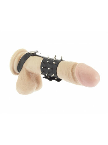 Rimba - Peniskoker versierd met lang studs